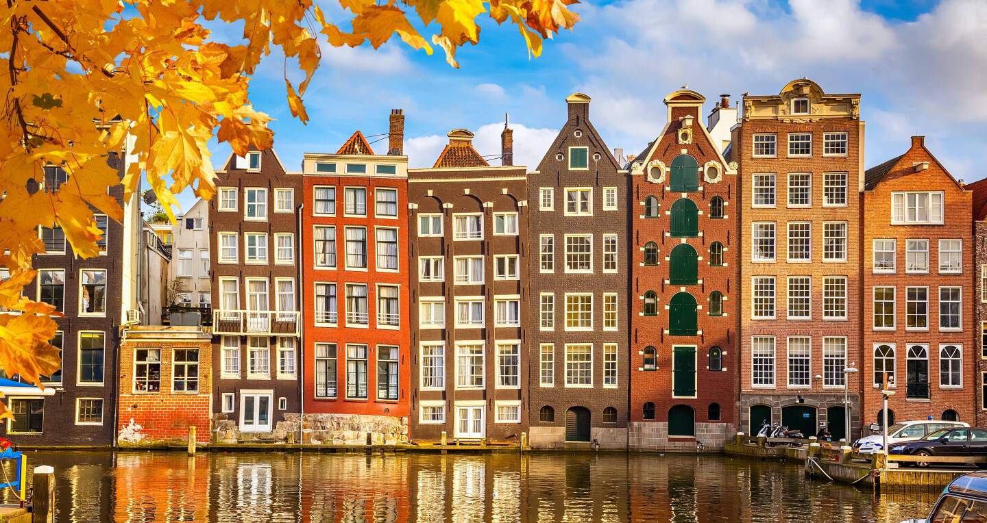Highest temperature in Amsterdam on October 19?