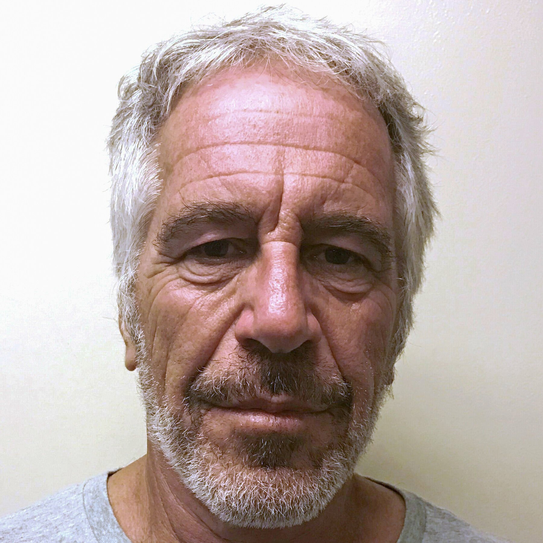 Epstein-Lagereinheiten im Jahr 2026 durchsucht?