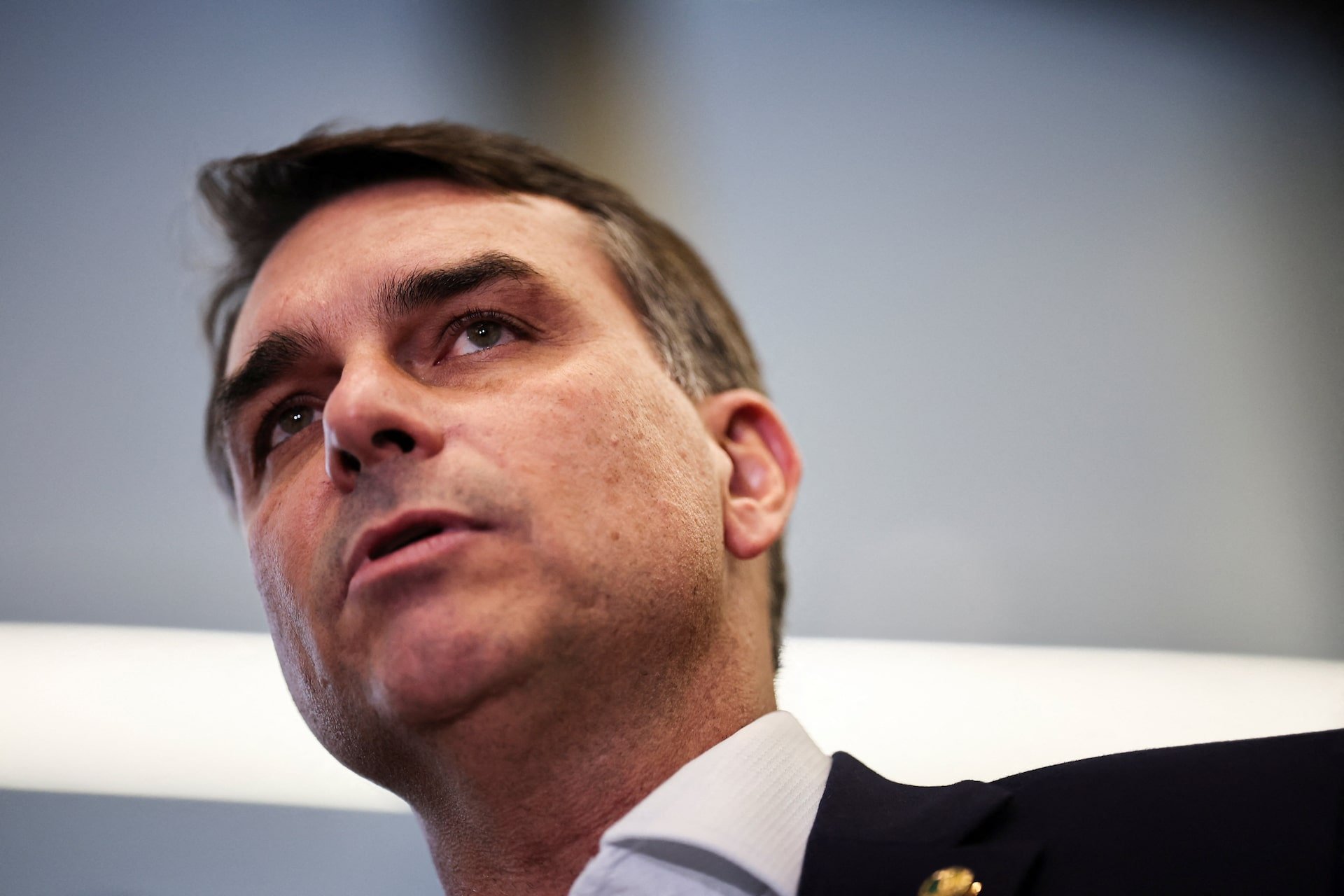 Flávio Bolsonaro charged or arrested by October 31?